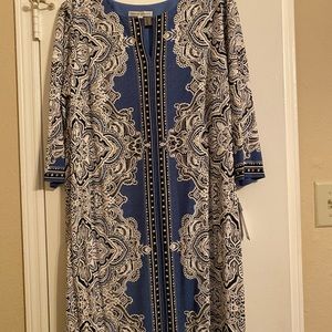 Beautiful Sandra Darren (never worn)